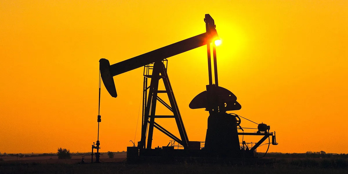 تأثیر ذخایر نفت خام بر اقتصاد نفتی